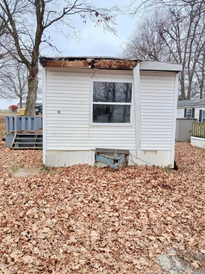 Mobile Home at 1100 W. Locust, Lot 88 Canton, IL 61520