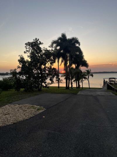 Mobile Home at 11501 Us Hwy 27 S, Lot 8 Sebring, FL 33876