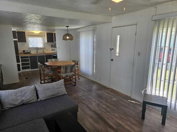 1974 2BR/1BA Mobile Home