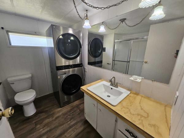 1974 2BR/1BA Mobile Home
