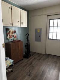 1986 Meri  2/2 Manufactured Home