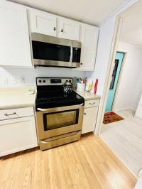 1987 Meri Manufactured Home
