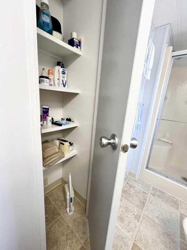 1987 Meri Manufactured Home
