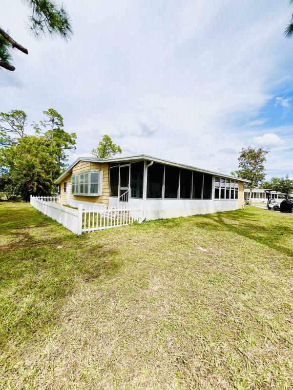 1985 Dutc Manufactured Home
