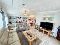 1985 Dutc Manufactured Home