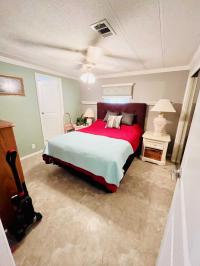 1985 Dutc Manufactured Home
