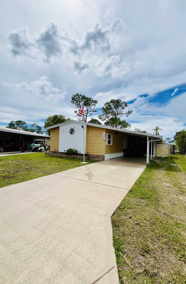 1985 Dutc Manufactured Home
