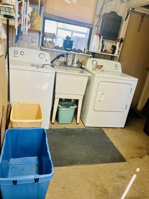 1983 Twin Manufactured Home