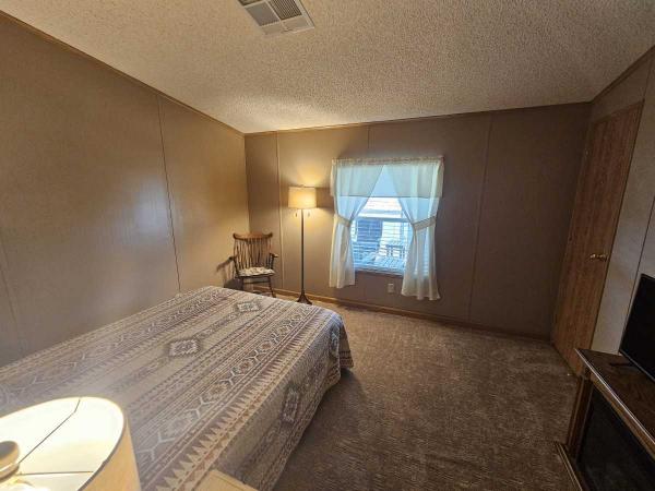 1989 Palm Harbor  Limited Mobile Home