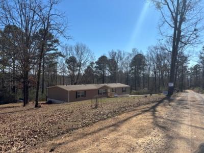 Mobile Home at 145 Roubdioux Rd Bessemer, AL 35022