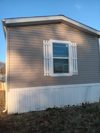 Mobile Home at 1411 Ernest Killian Friendsville, TN 37737