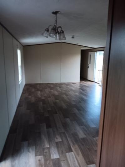Photo 5 of 11 of home located at 12989 Tannehill Ln Walker, LA 70785