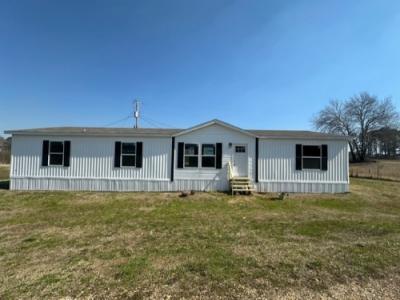 Mobile Home at 19 County Road 3906 Arley, AL 35541