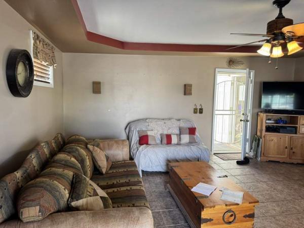 1999 Cavco Manufactured Home