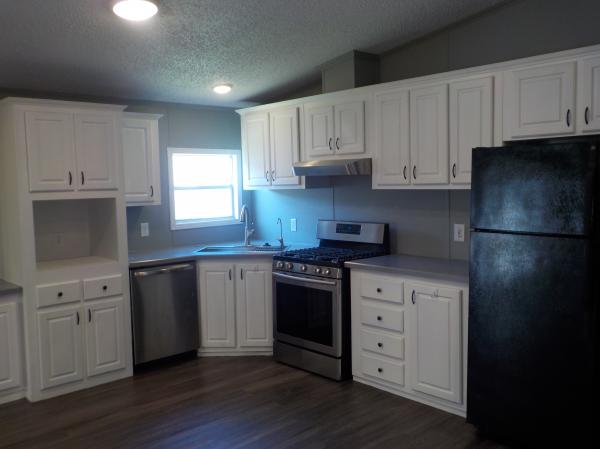 1998 Cavalier Town Manor Mobile Home