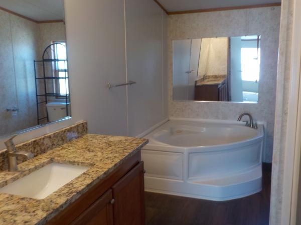 2006 Clayton 38FRE28523AH06 Mobile Home
