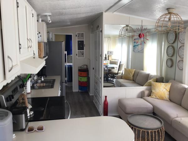 1989 OAKP Mobile Home