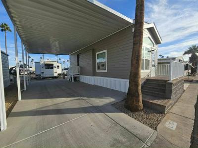 Photo 5 of 14 of home located at 303 N. Lindsay Rd. L-051 Mesa, AZ 85213