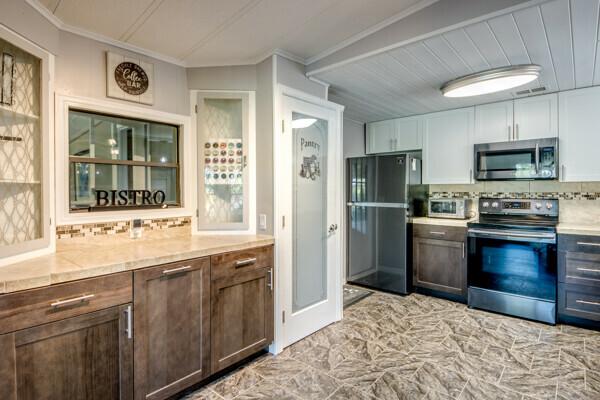 1984 Tein Manufactured Home