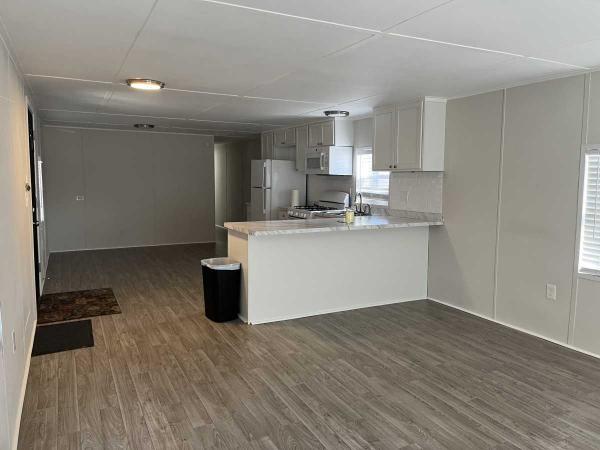 1977 Ridgewood Manufactured Home