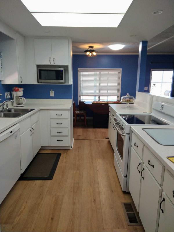 1974 2BA/2BA Mobile Home