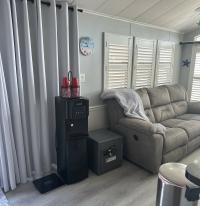 1990 Mobile Home