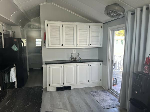 1990 Mobile Home