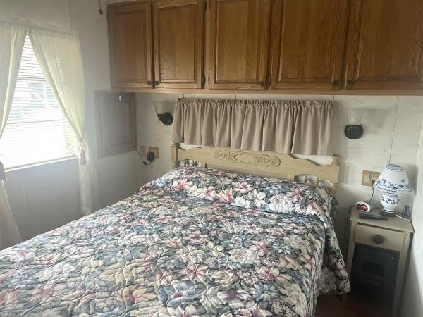 1994 HEAR HEAR Mobile Home