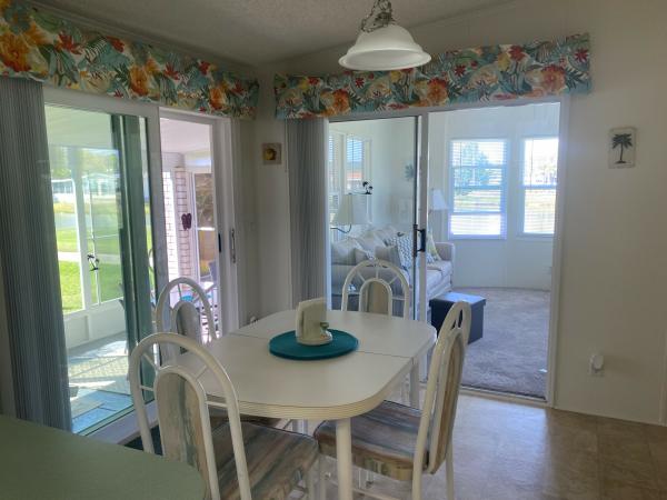 1993  Mobile Home For Sale