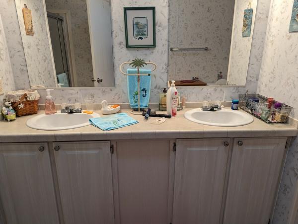 2003 Homes of Merit 1234 Mobile Home