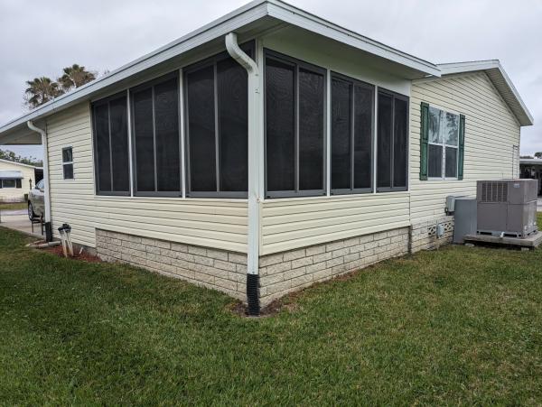 2003 Homes of Merit 1234 Mobile Home