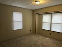 1984 Parkwood Homes mobile Home