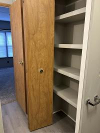 1984 Parkwood Homes mobile Home