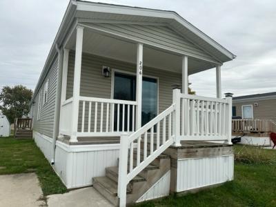 Mobile Home at 206 Meadows Nappanee, IN 46550