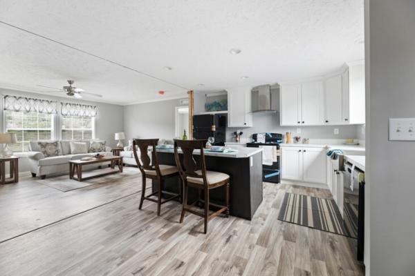2024 Fleetwood 37 Pure  Home