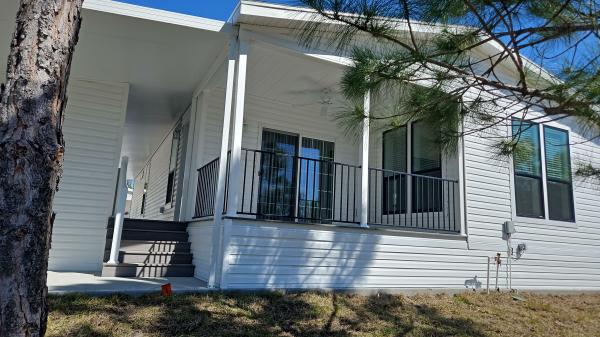 2025 Skyline LE5044A Mobile Home