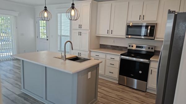 2025 Skyline LE5044A Mobile Home