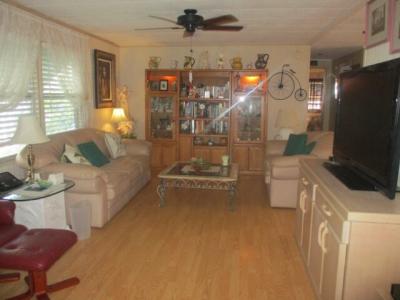 Photo 4 of 23 of home located at 3113 State Road 580 #316 Safety Harbor, FL 34695