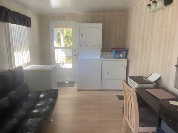 1999 Mobile Home