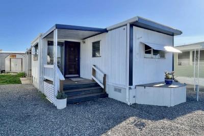 Mobile Home at 3410 N Pacific Hwy Medford, OR 97501