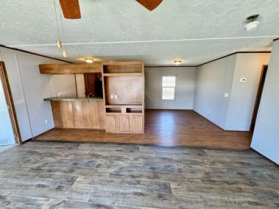 Photo 2 of 12 of home located at 39194 W Worthy Rd Gonzales, LA 70737
