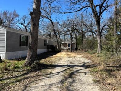 Mobile Home at 121 Coahoma St Mabank, TX 75156