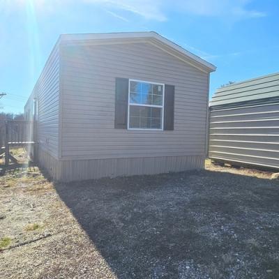 Mobile Home at 41944 Trail Run Rd New Matamoras, OH 45767