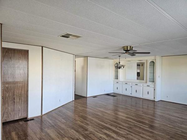 1976 Buddy Manufactured Home