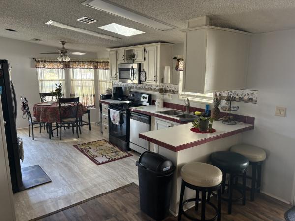 1998 Skyline 2 Mobile Home
