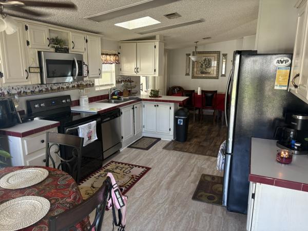 1998 Skyline 2 Mobile Home