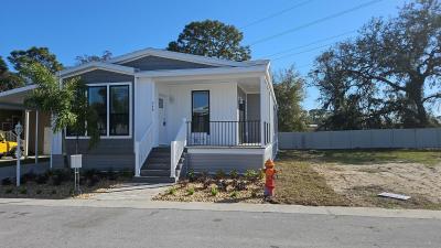 Mobile Home at 448 Cary Lane Lot 245 Tarpon Springs, FL 34689