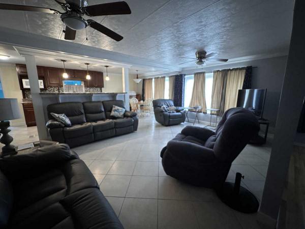Photo 1 of 2 of home located at 809 Avanti Way North Fort Myers, FL 33917