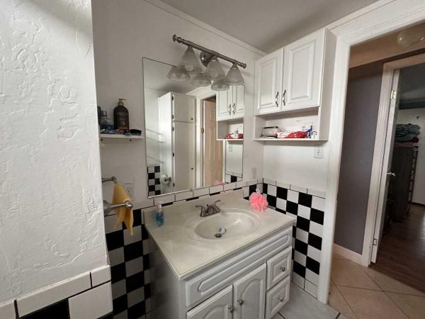 1977 Twinm Mobile Home