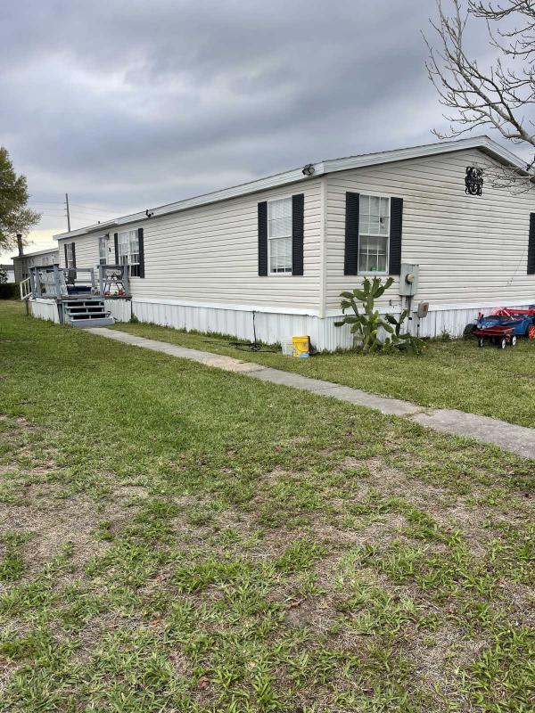 1999 Manufactured Home